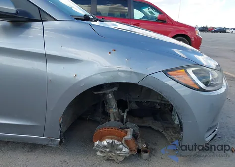 2017 Hyundai Elantra Se z USA, uszkodzony, nr VIN 5NPD84LF5HH004951